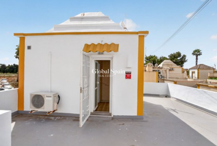 Revente - MAISON -
TORREVIEJA - Costa Blanca