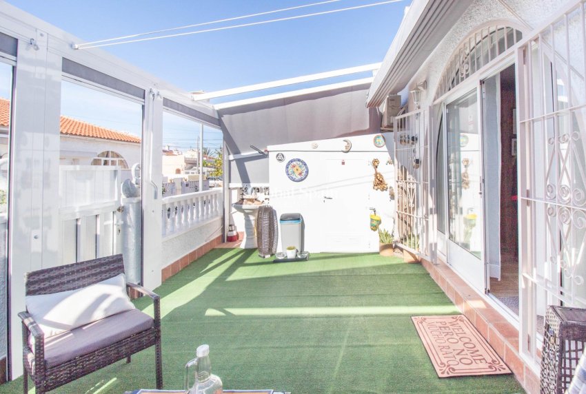 Revente - Maison -
TORREVIEJA - El chaparral