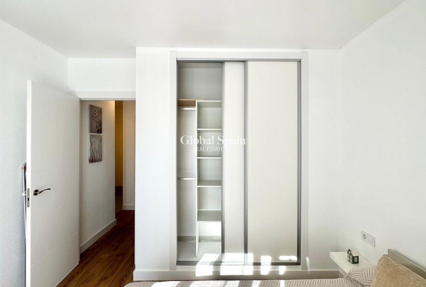 Revente - MAISON -
TORREVIEJA - Estacion de autobuses