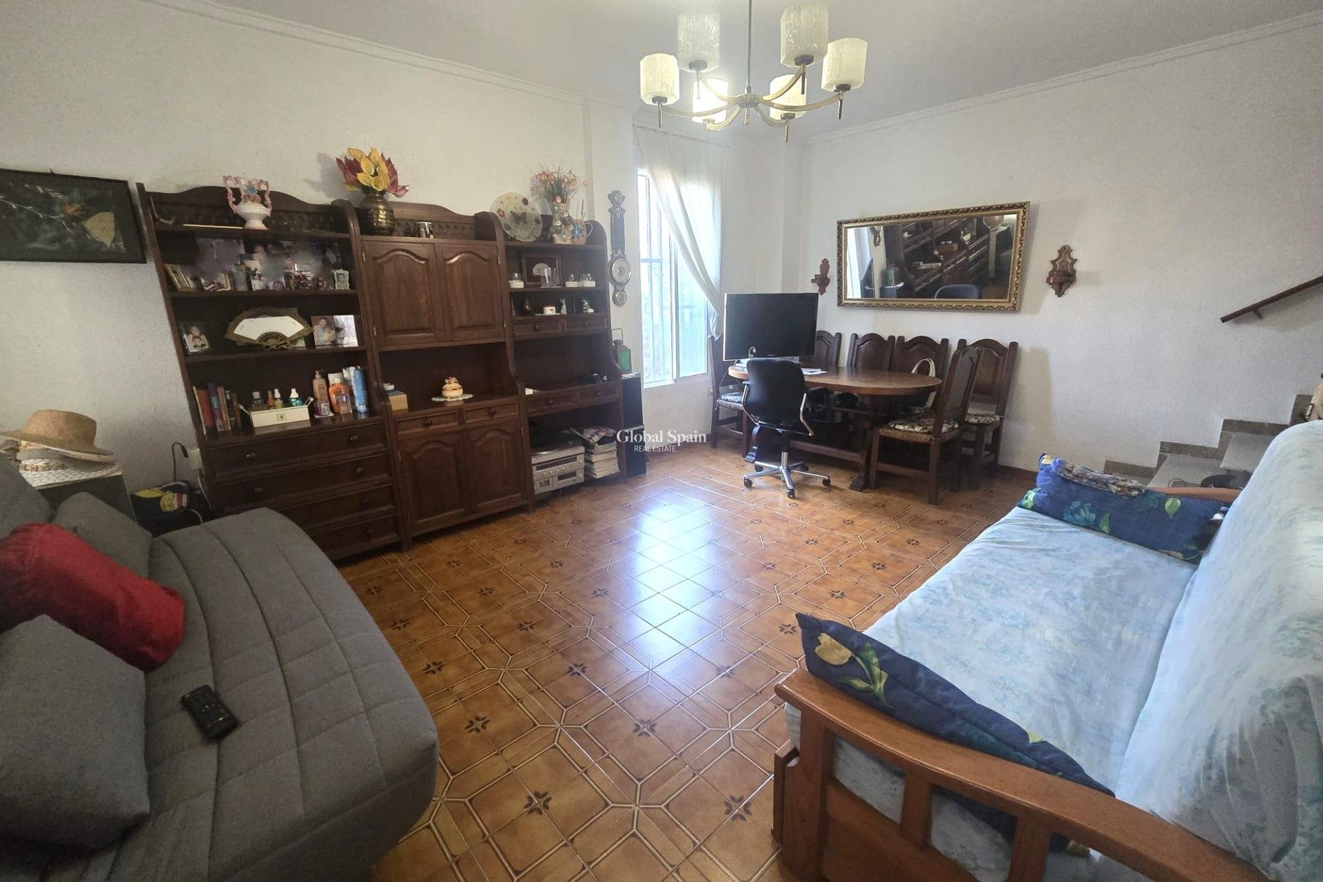 Revente - MAISON -
TORREVIEJA - Habaneras