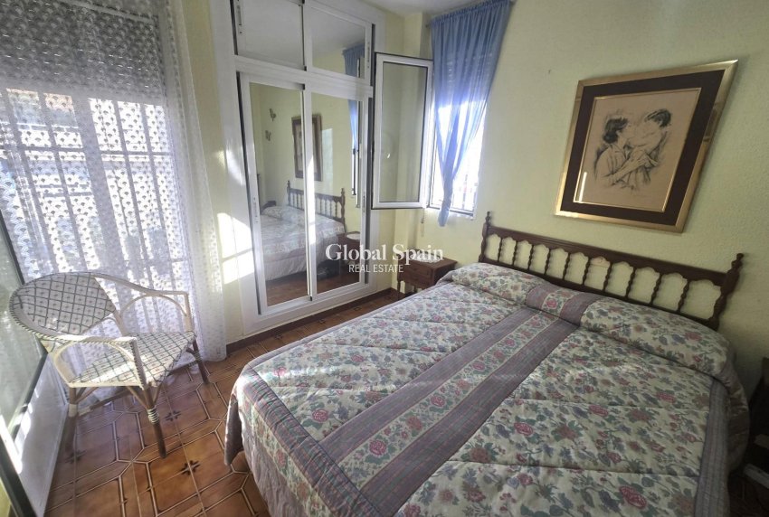 Revente - MAISON -
TORREVIEJA - Habaneras