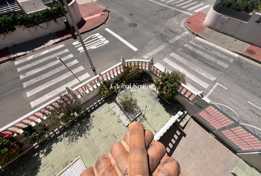 Revente - MAISON -
TORREVIEJA - La Mata