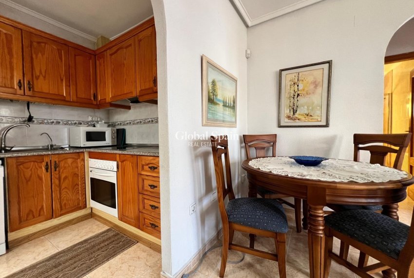 Revente - MAISON -
TORREVIEJA - La Mata