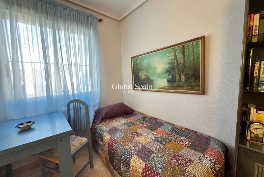 Revente - MAISON -
TORREVIEJA - La Mata