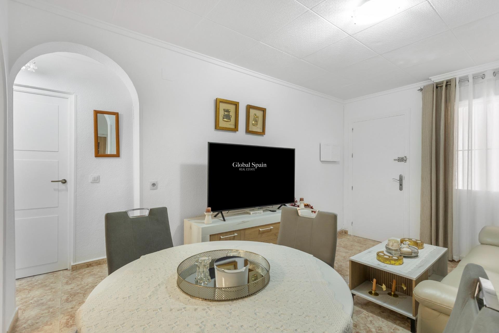 Revente - Maison -
TORREVIEJA - La Siesta - El Salado - Torreta