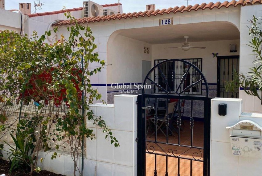 Revente - MAISON -
TORREVIEJA - La Siesta - El Salado - Torreta