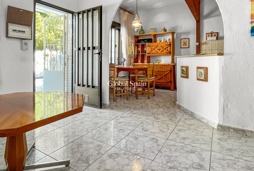 Revente - MAISON -
TORREVIEJA - La Siesta - El Salado -  Torreta