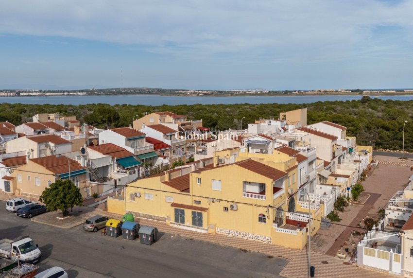 Revente - MAISON -
TORREVIEJA - La Siesta