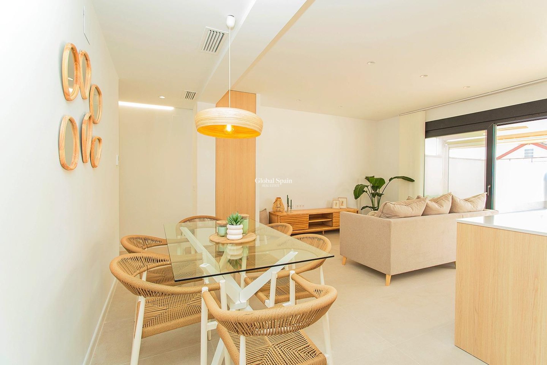Revente - MAISON -
TORREVIEJA - La Siesta