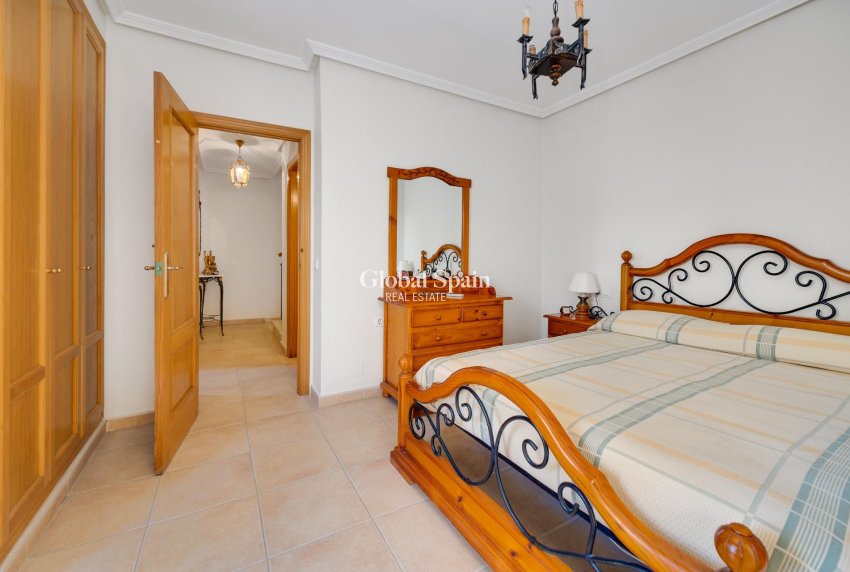 Revente - MAISON -
TORREVIEJA - La Veleta
