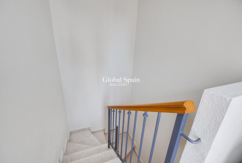 Revente - MAISON -
TORREVIEJA - La Veleta