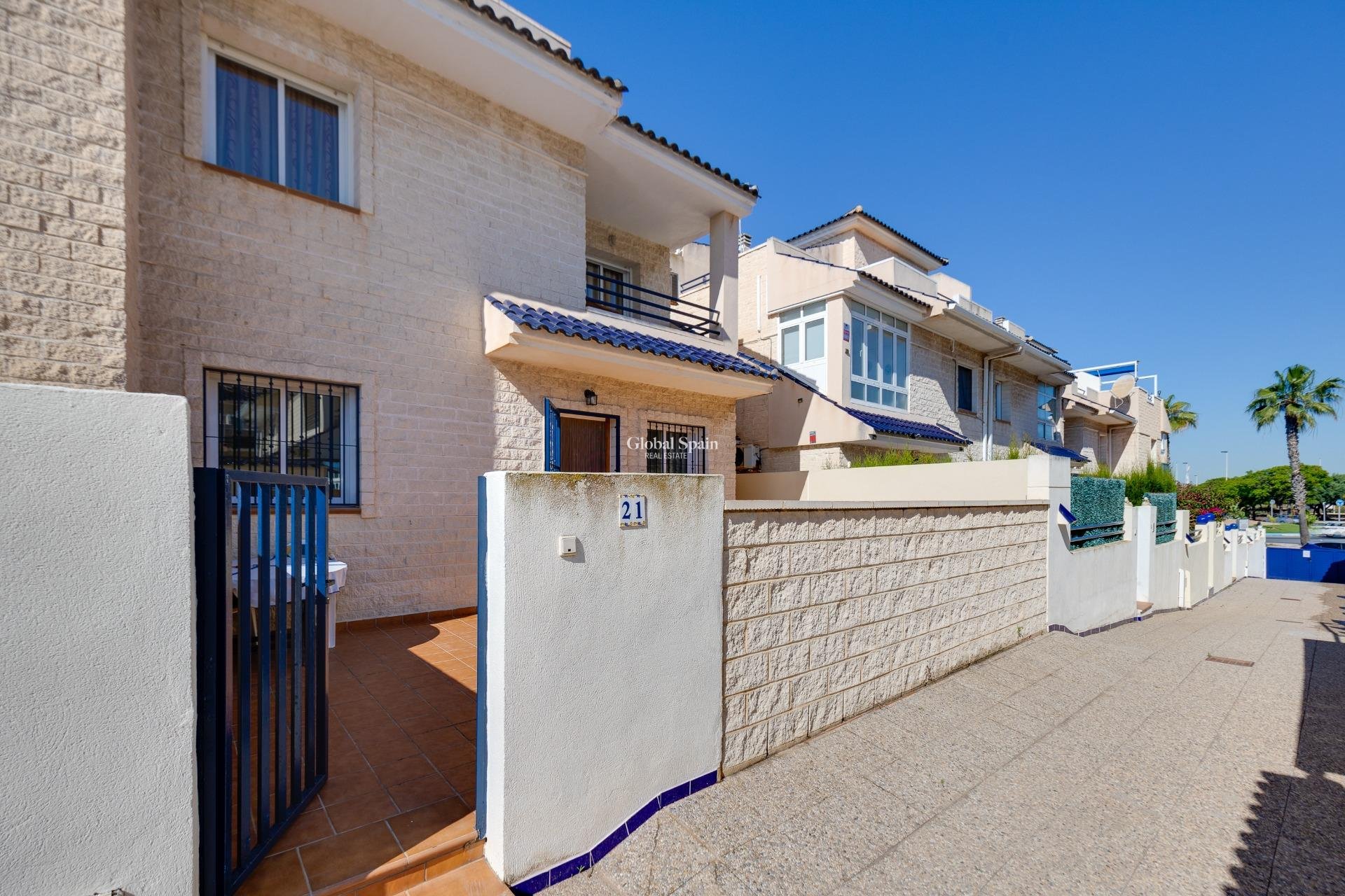 Revente - MAISON -
TORREVIEJA - La Veleta