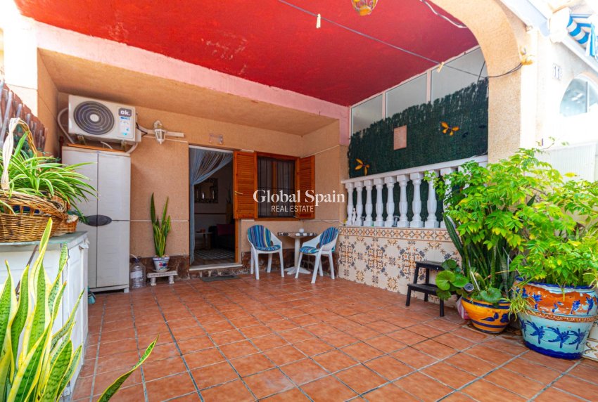 Revente - Maison -
TORREVIEJA - LOS BALCONES - LOS ALTOS