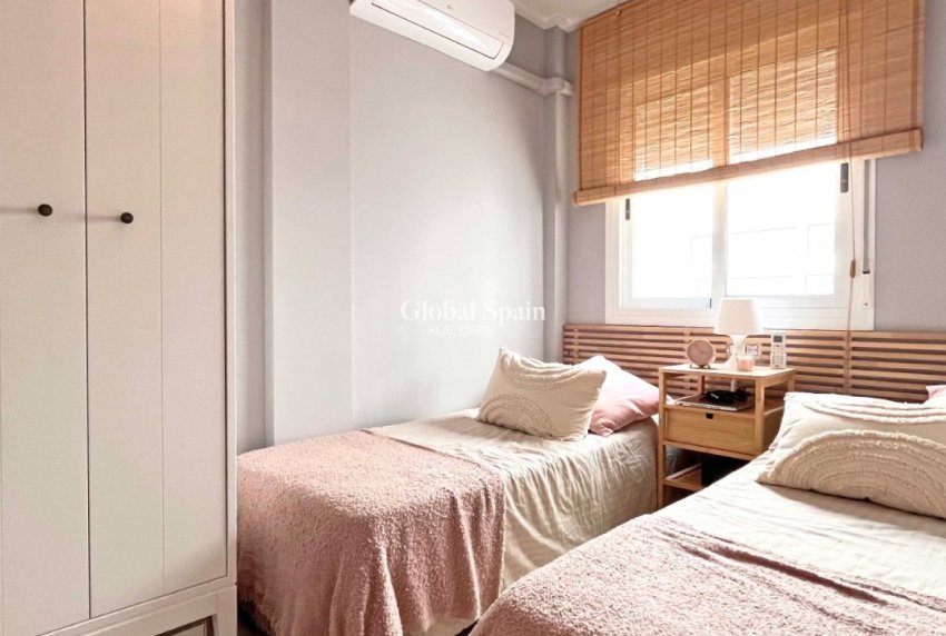 Revente - Maison -
TORREVIEJA - LOS BALCONES - LOS ALTOS