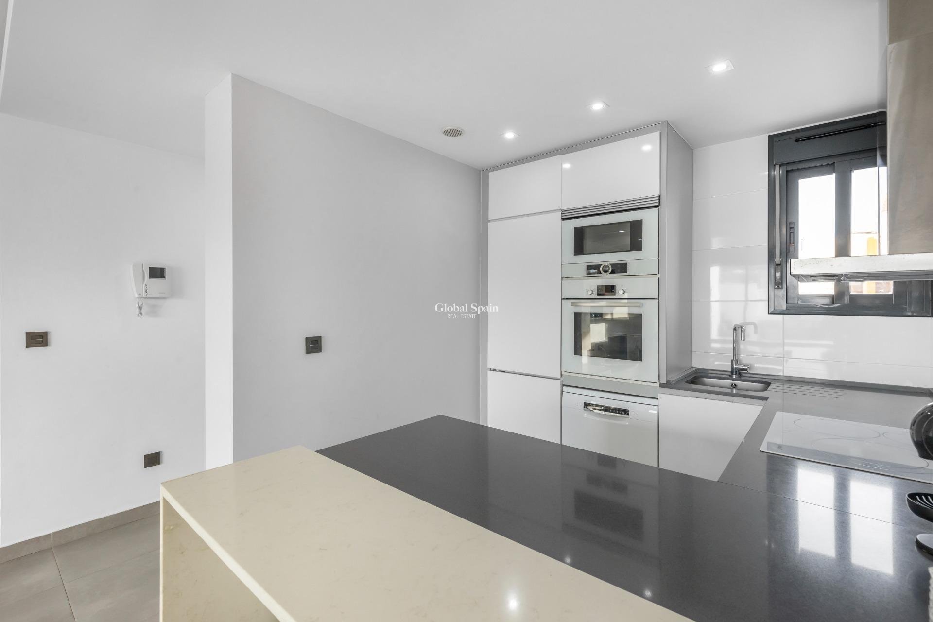 Revente - Maison -
TORREVIEJA - LOS BALCONES - LOS ALTOS