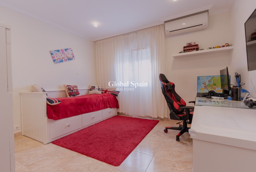 Revente - MAISON -
TORREVIEJA - LOS BALCONES - LOS ALTOS