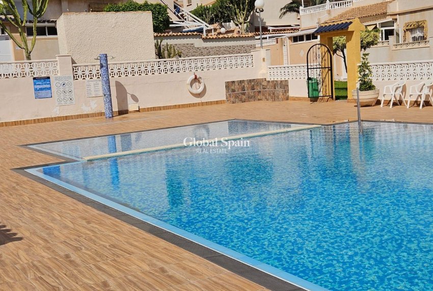 Revente - MAISON -
TORREVIEJA - LOS BALCONES - LOS ALTOS