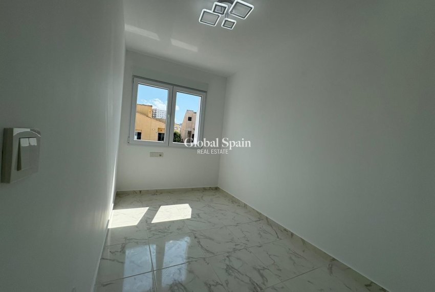 Revente - MAISON -
TORREVIEJA - LOS BALCONES - LOS ALTOS