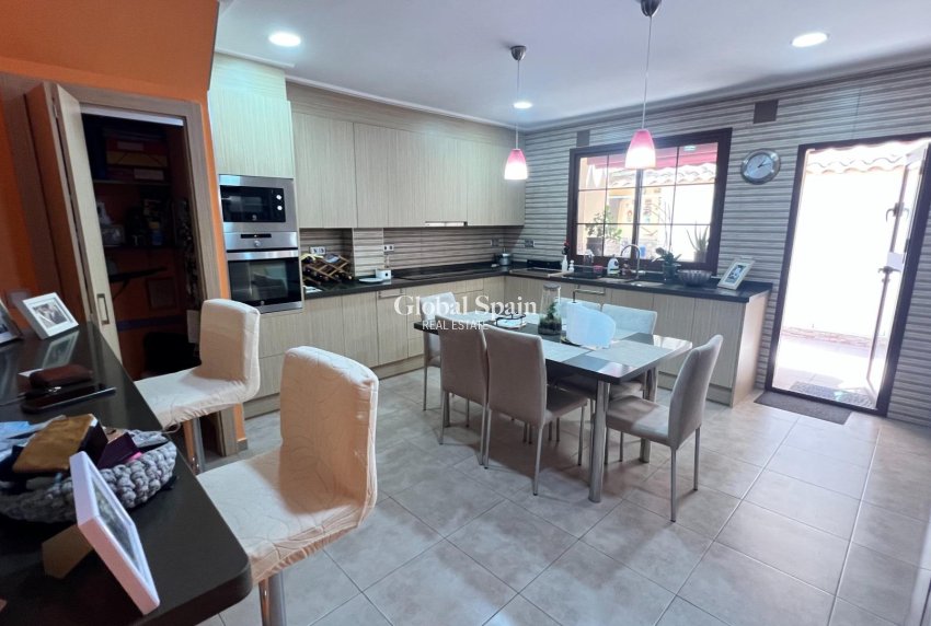 Revente - MAISON -
TORREVIEJA - LOS BALCONES - LOS ALTOS