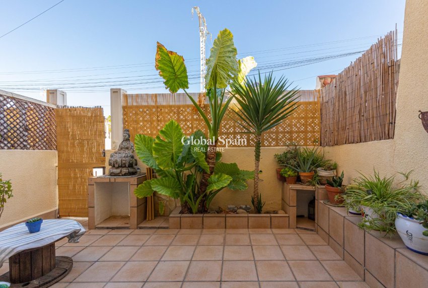 Revente - MAISON -
TORREVIEJA - LOS BALCONES - LOS ALTOS