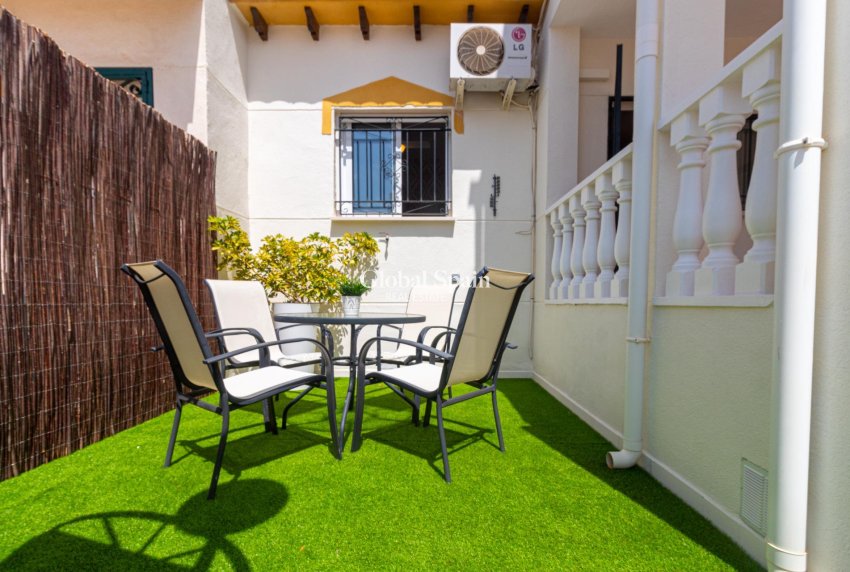 Revente - Maison -
TORREVIEJA - LOS BALCONES - LOS ALTOS