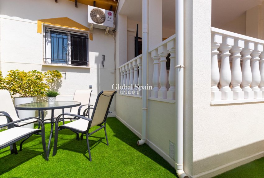 Revente - Maison -
TORREVIEJA - LOS BALCONES - LOS ALTOS