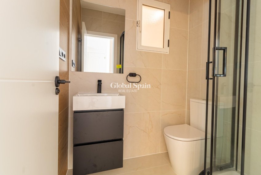 Revente - Maison -
TORREVIEJA - LOS BALCONES - LOS ALTOS