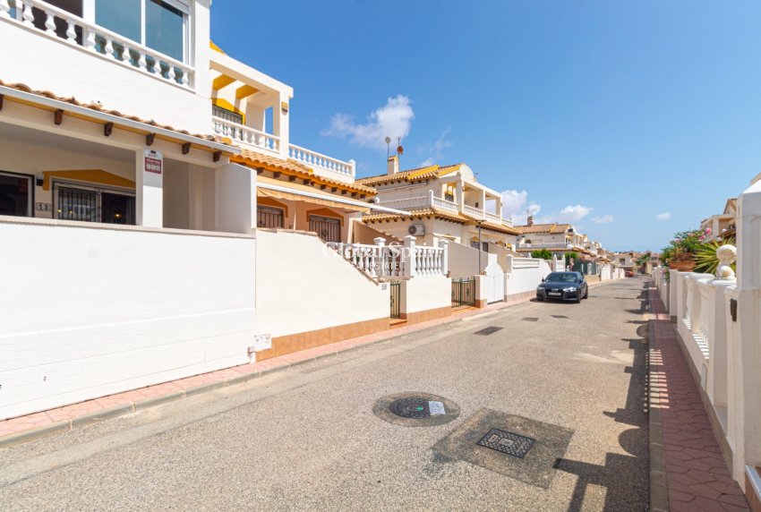 Revente - Maison -
TORREVIEJA - LOS BALCONES - LOS ALTOS