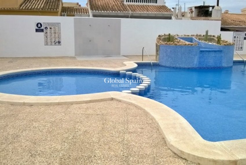 Revente - MAISON -
TORREVIEJA - LOS BALCONES - LOS ALTOS
