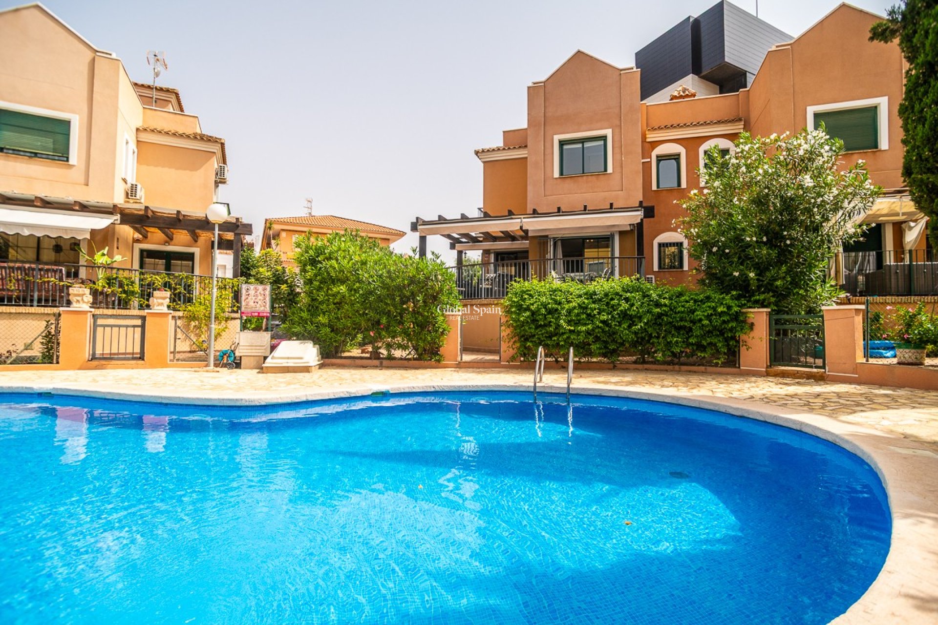 Revente - Maison -
TORREVIEJA - LOS BALCONES - LOS ALTOS