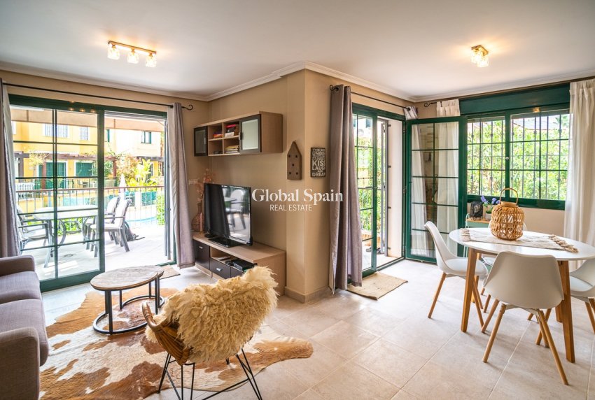 Revente - Maison -
TORREVIEJA - LOS BALCONES - LOS ALTOS