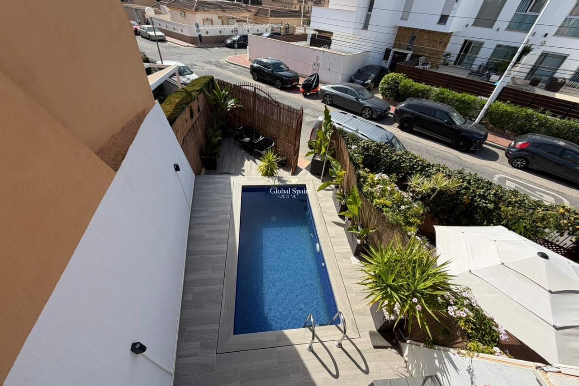 Revente - MAISON -
TORREVIEJA - Los Frutales