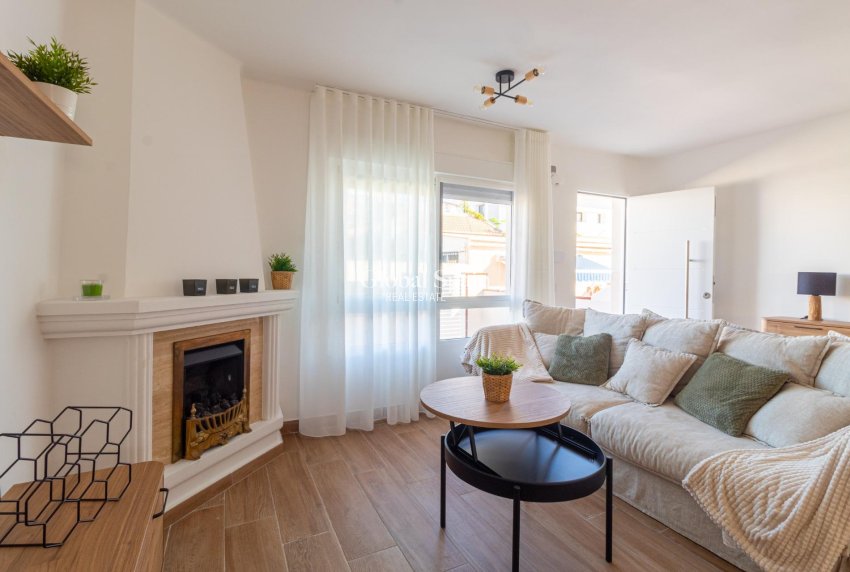 Revente - MAISON -
TORREVIEJA - Los Frutales