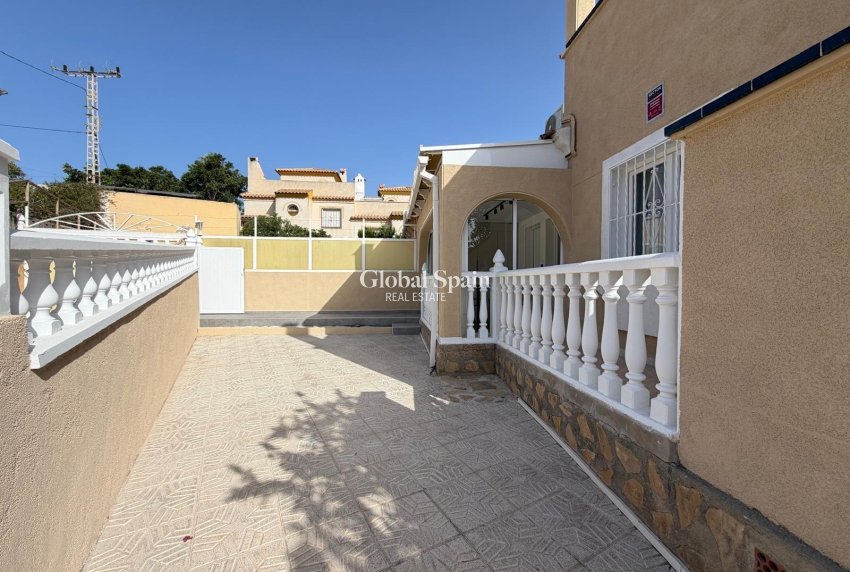 Revente - MAISON -
TORREVIEJA - Miramar - Torre Del Moro