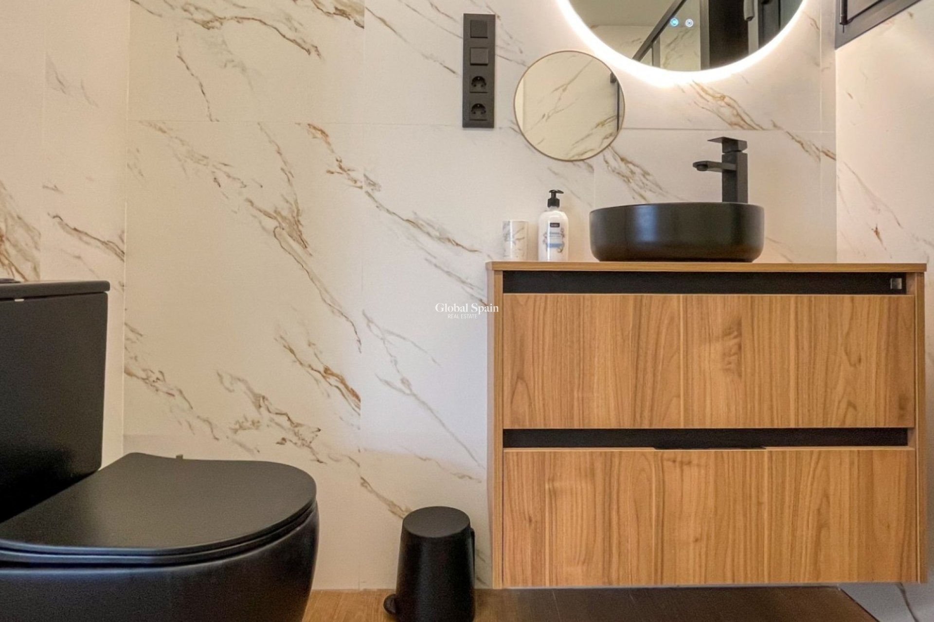 Revente - MAISON -
TORREVIEJA - Nueva Torrevieja - Aguas Nuevas