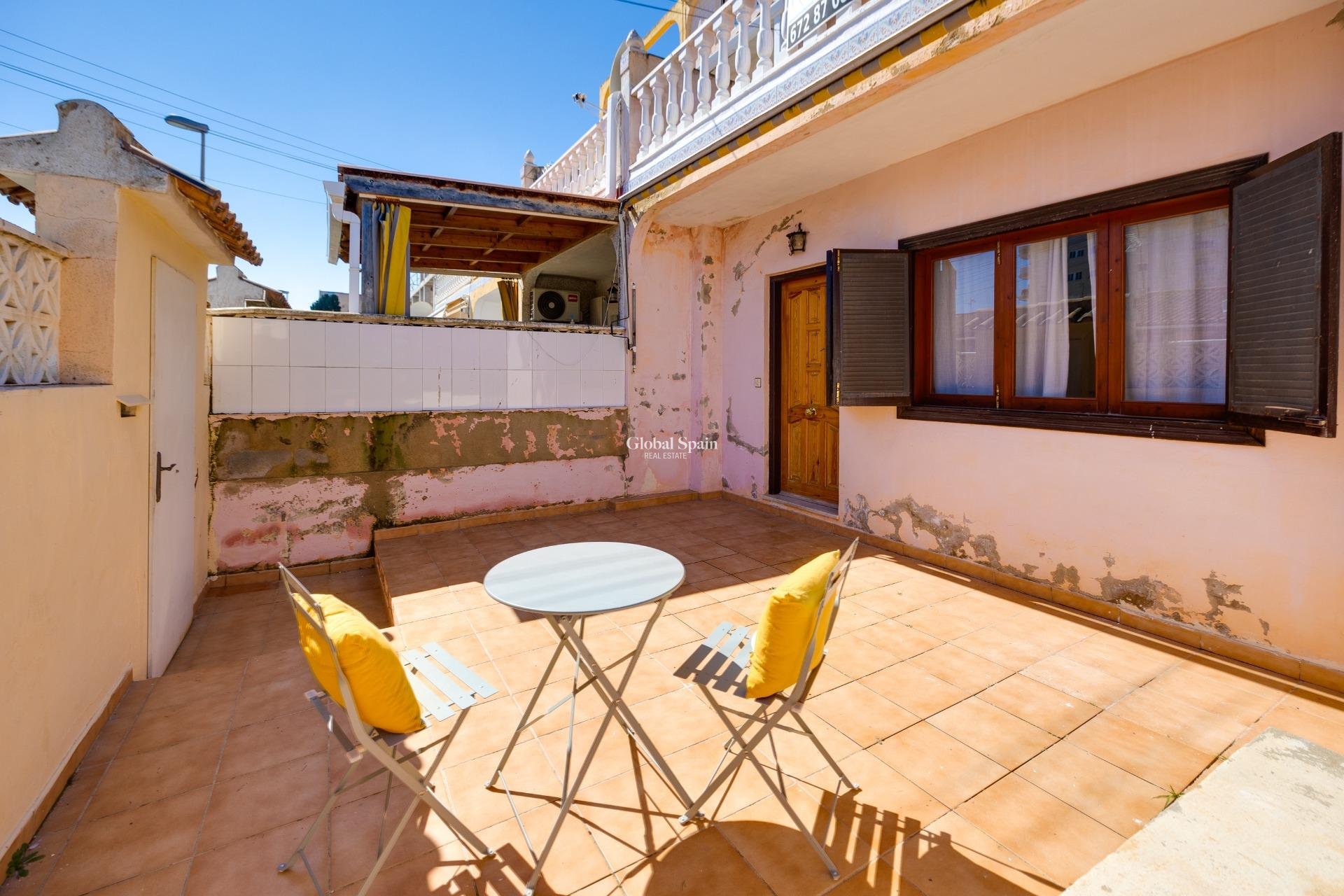 Revente - MAISON -
TORREVIEJA - Nueva Torrevieja