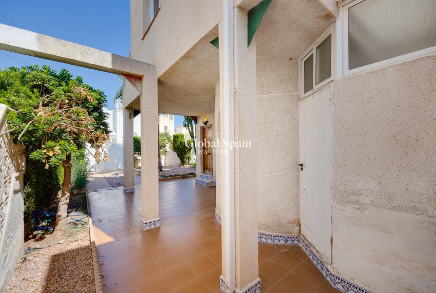 Revente - MAISON -
TORREVIEJA - Paraje Natural