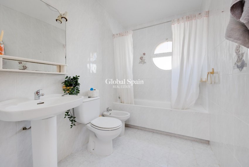 Revente - MAISON -
TORREVIEJA - Paraje Natural