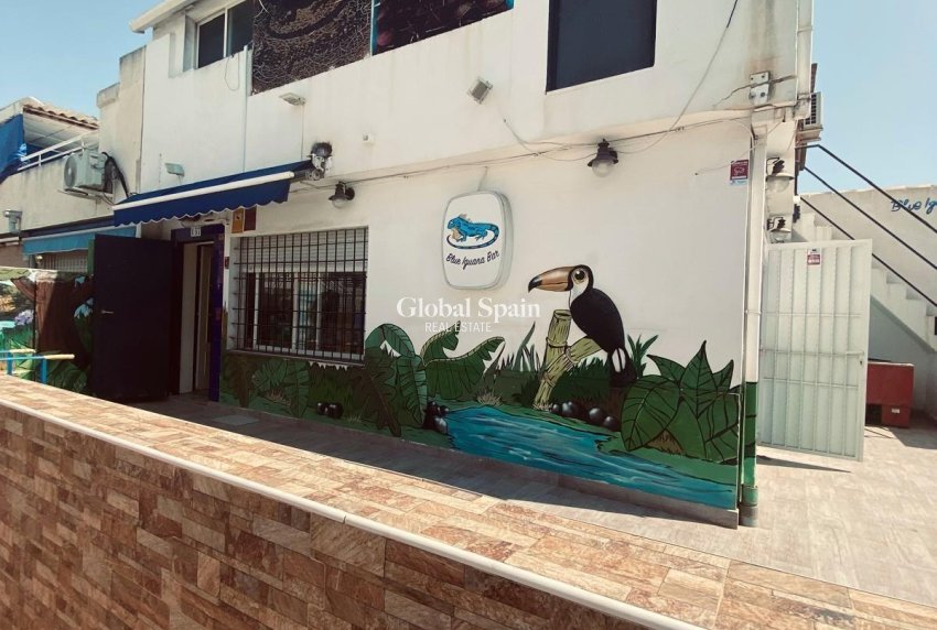 Revente - MAISON -
TORREVIEJA - Parque Acuático - Sector 25