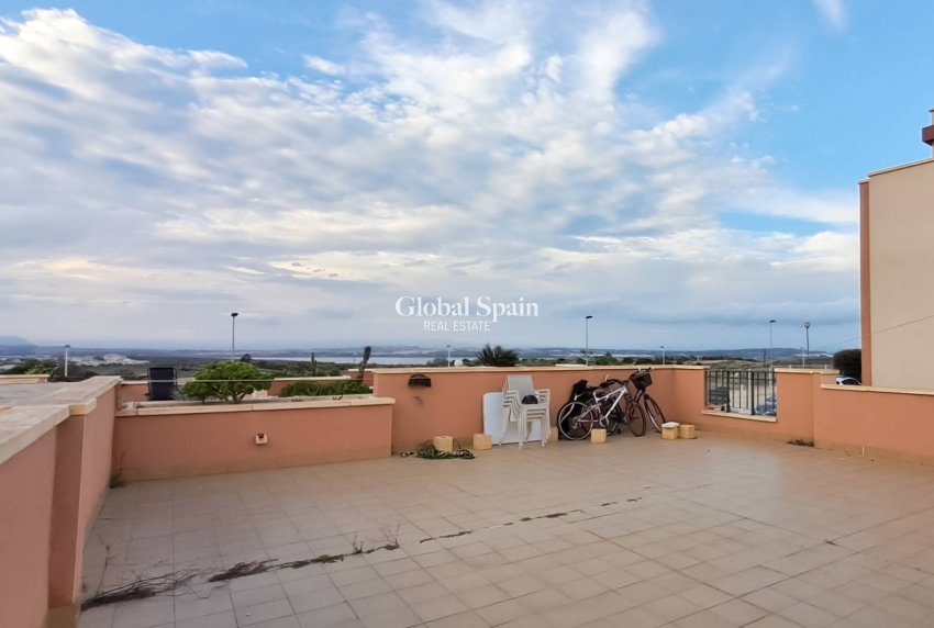 Revente - MAISON -
TORREVIEJA - Parque Acuático - Sector 25