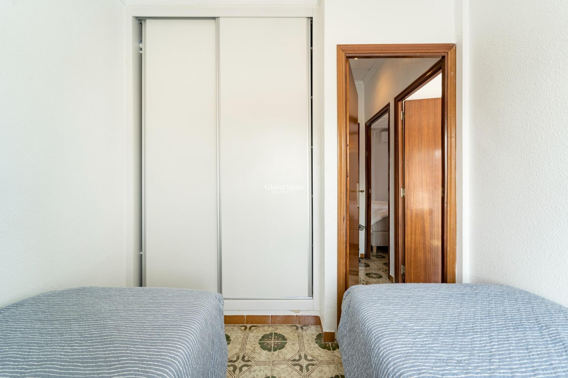 Revente - MAISON -
TORREVIEJA - Playa De Los Náufragos