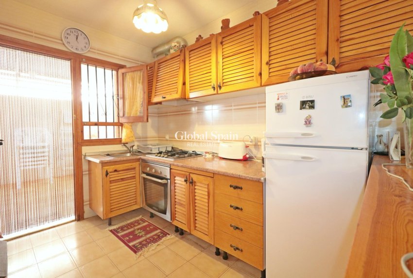 Revente - MAISON -
TORREVIEJA - Playa De Los Náufragos