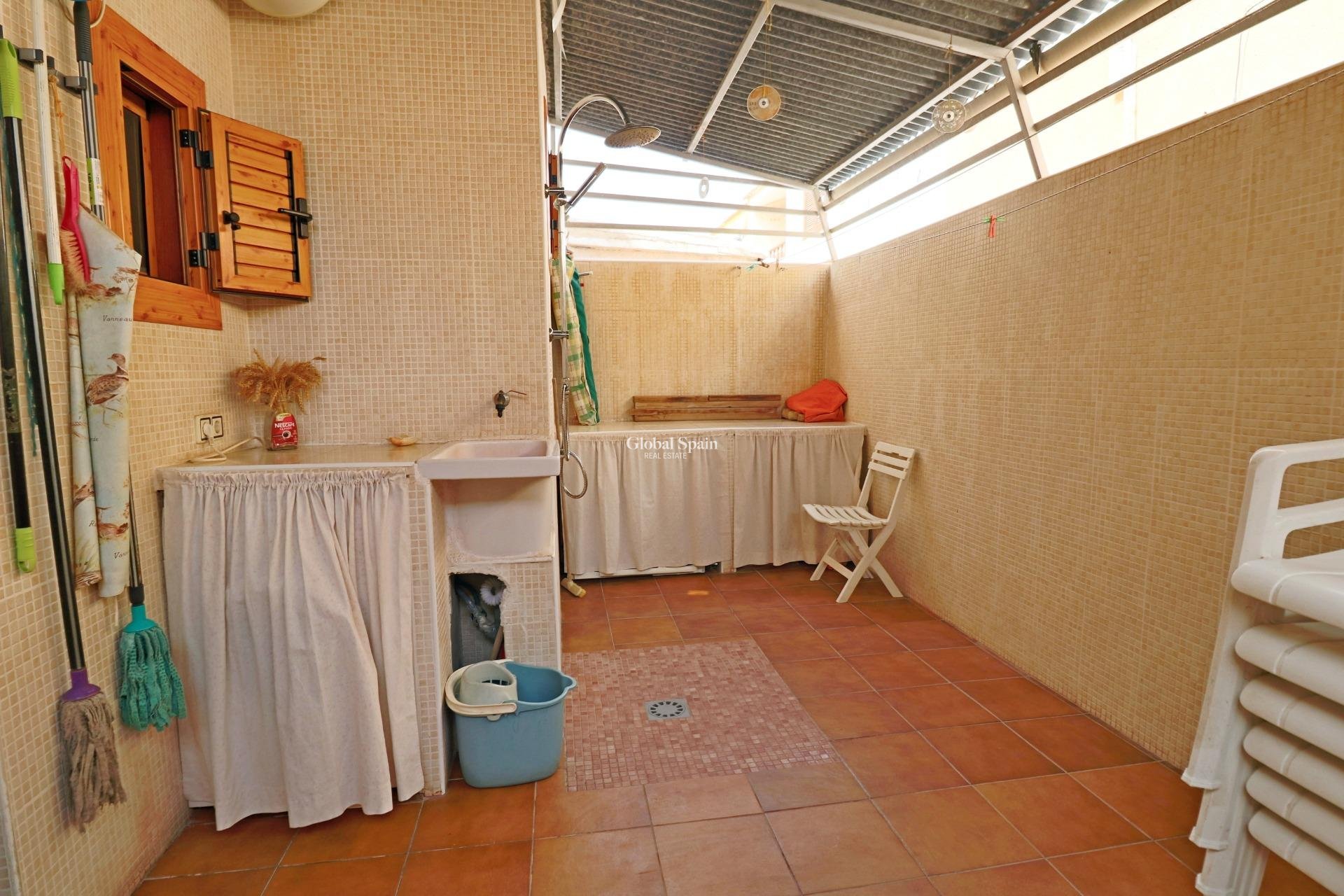 Revente - MAISON -
TORREVIEJA - Playa De Los Náufragos