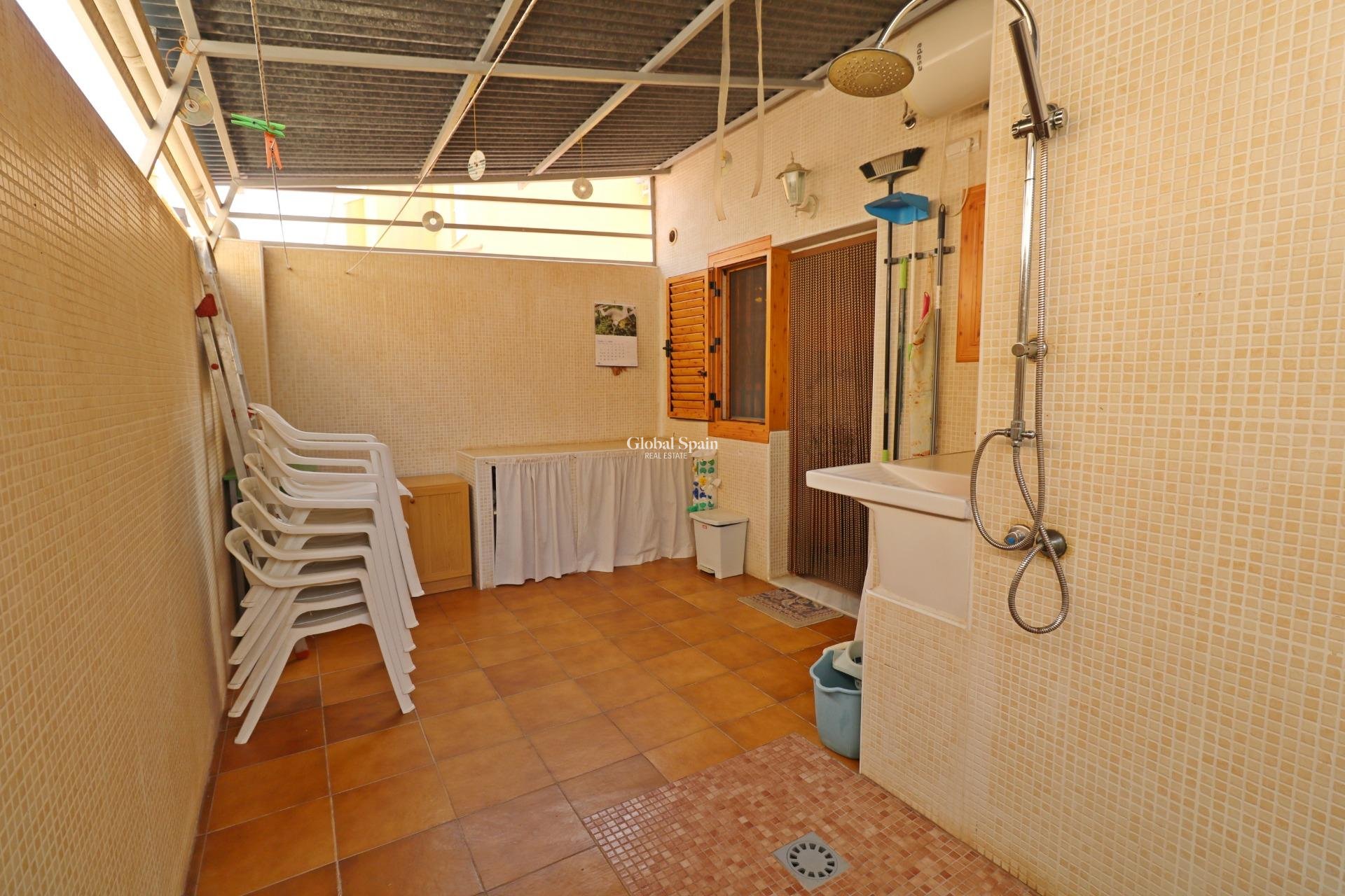 Revente - MAISON -
TORREVIEJA - Playa De Los Náufragos