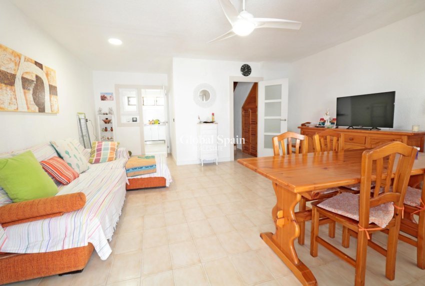 Revente - MAISON -
TORREVIEJA - Playa De Los Náufragos