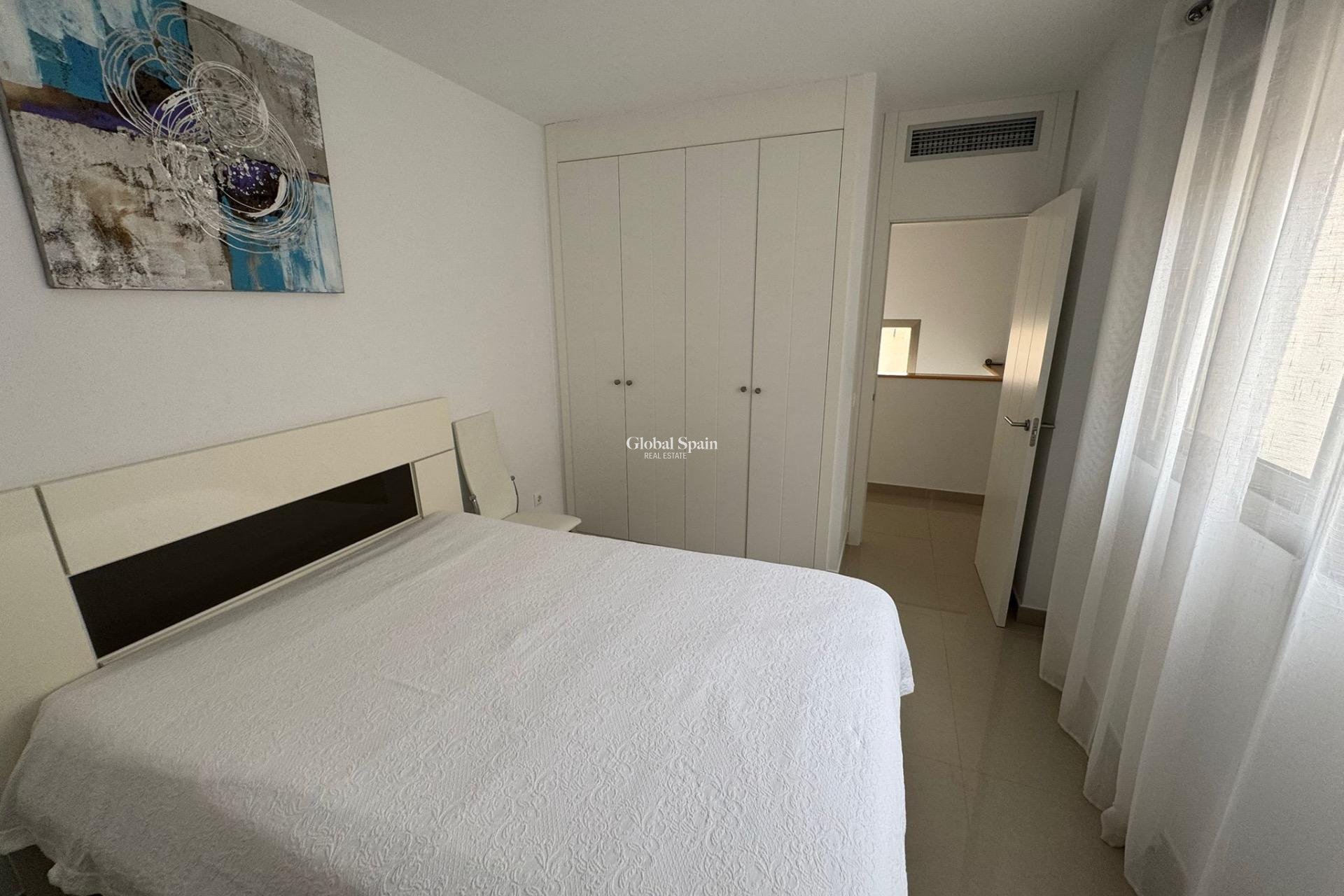 Revente - MAISON -
TORREVIEJA - Punta Prima