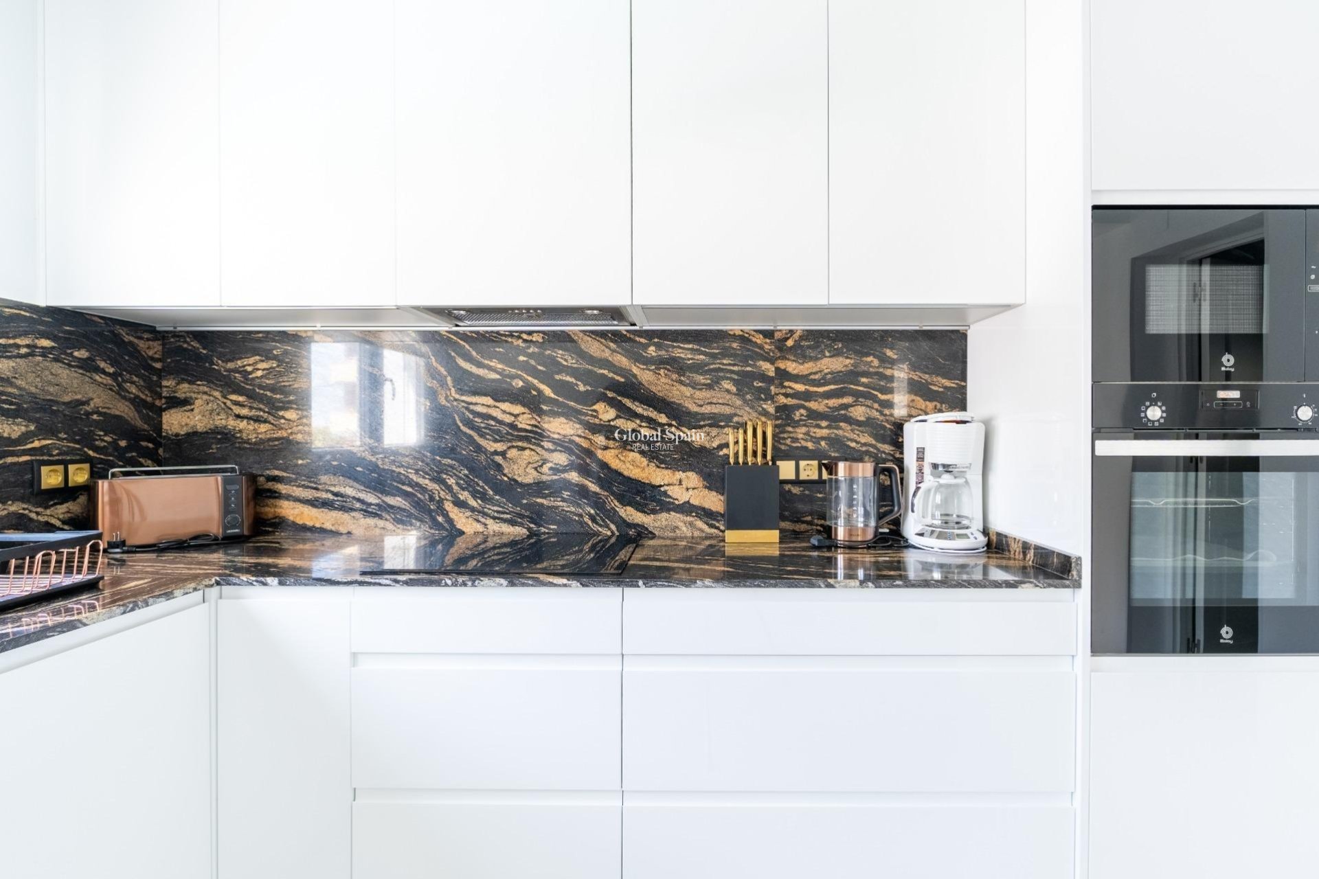 Revente - MAISON -
TORREVIEJA - Punta Prima