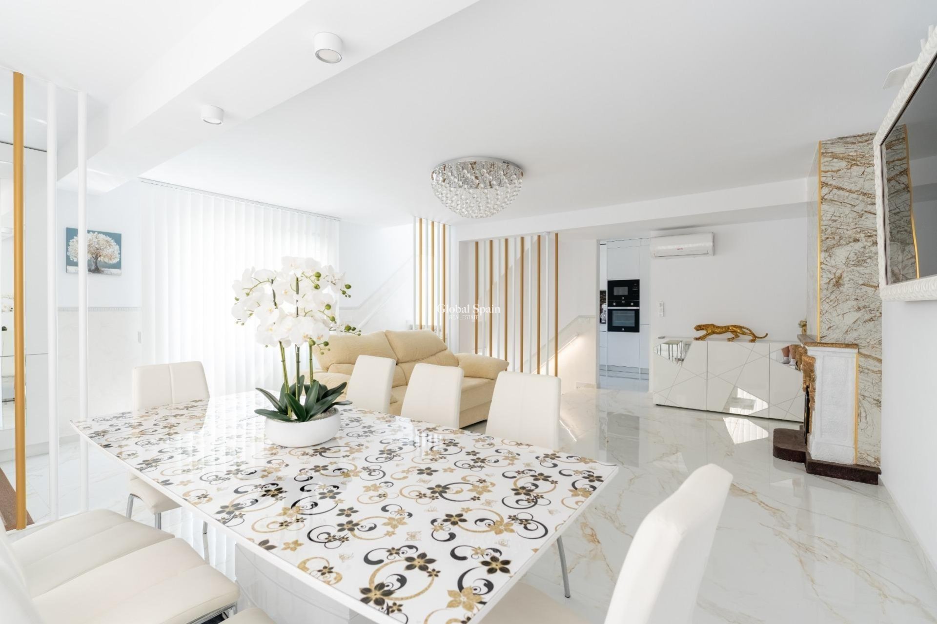 Revente - MAISON -
TORREVIEJA - Punta Prima