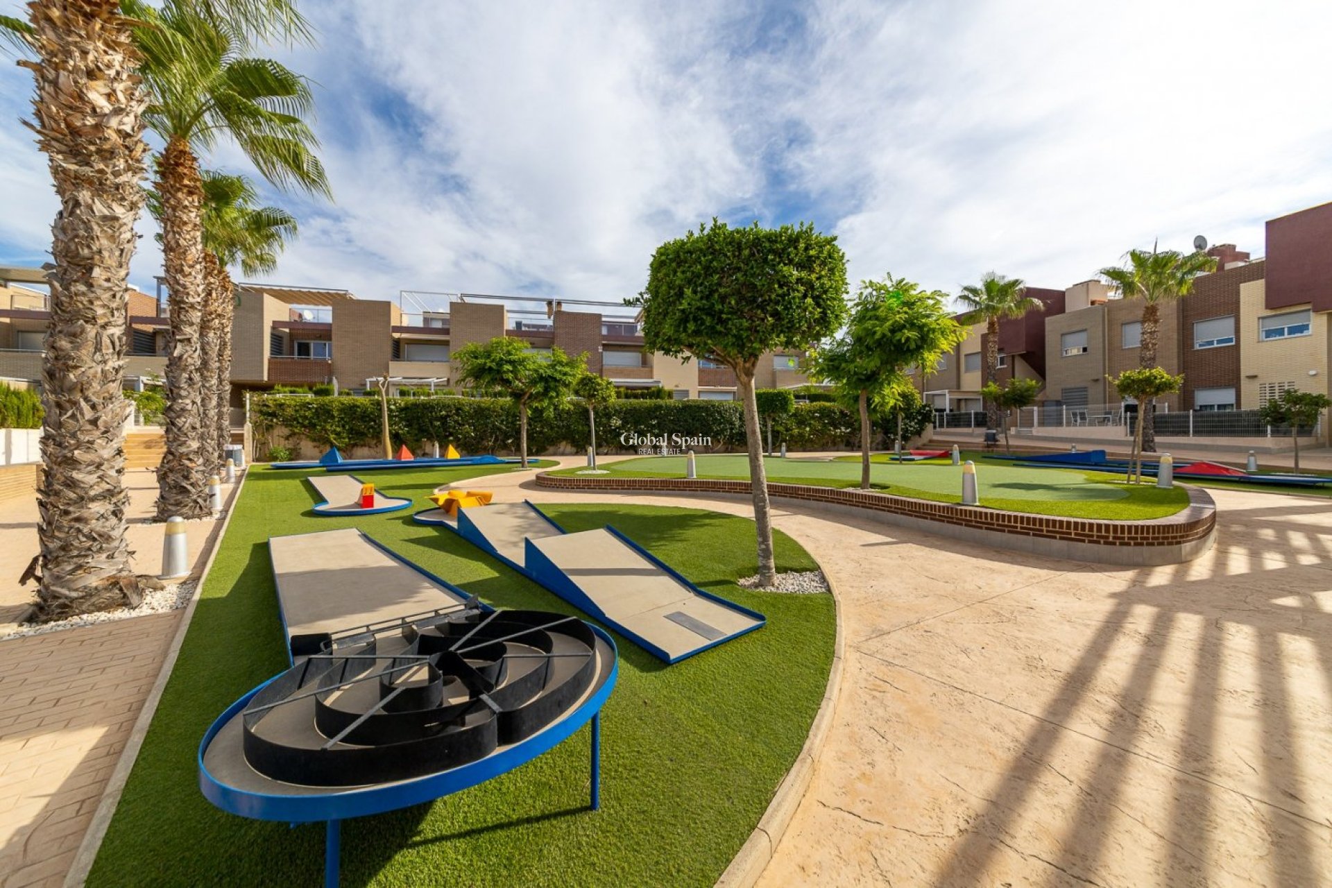 Revente - MAISON -
TORREVIEJA - Sector 25