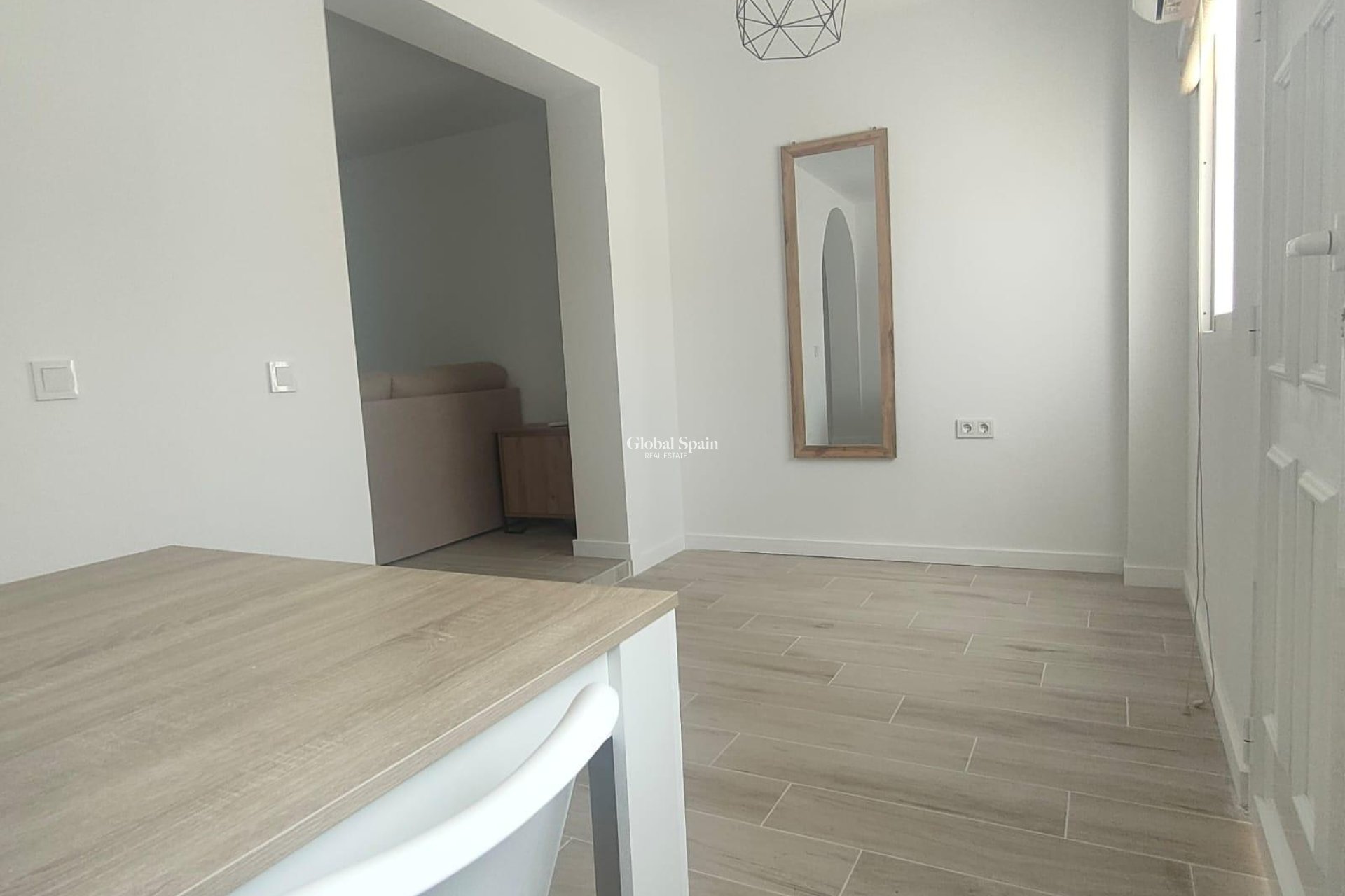 Revente - MAISON -
TORREVIEJA - Sector 25
